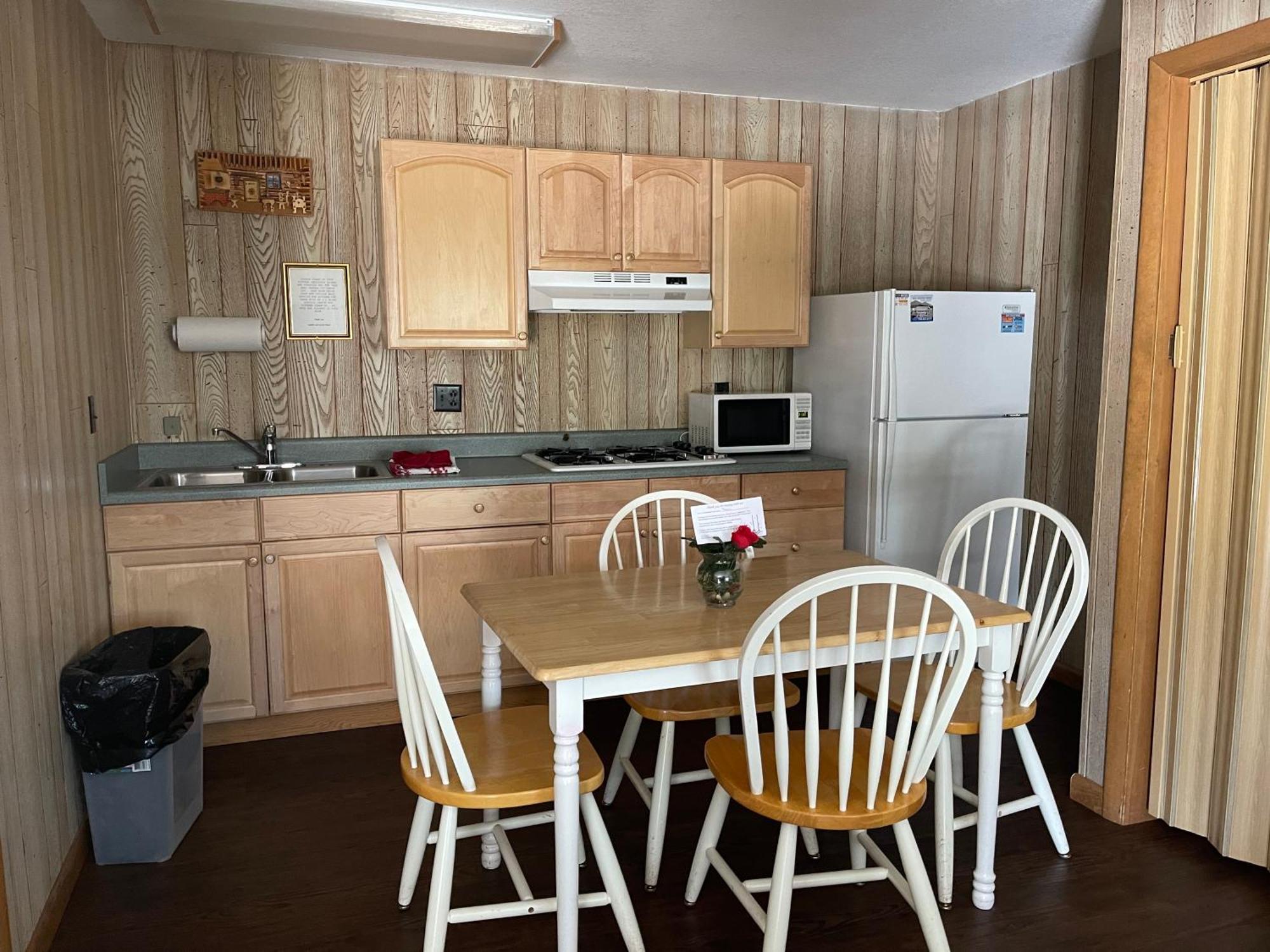 Saddle & Surrey Motel Estes Park Bilik gambar